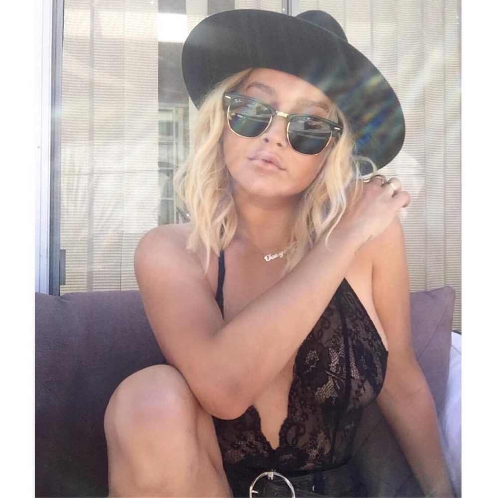 RAYBAN CLUBMASTER SUNGLASSES